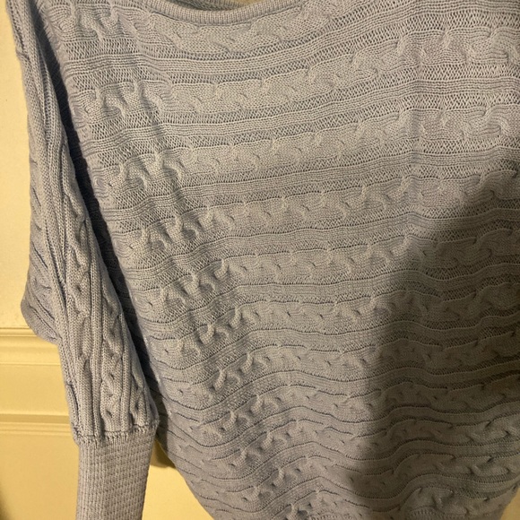 Pale Blue/Gray Fashion Nova Sweater ... Plus size 3X - Picture 5 of 7